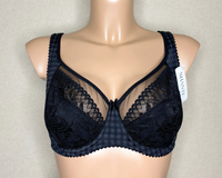 Women's Black color Soft cup Bra with cup's side support (5860-1410)