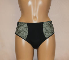 Women's Green color beautiful pattern Panties (153-2277/5)