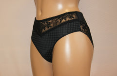 Women's Black color geometric pattern Panties (181-1420)