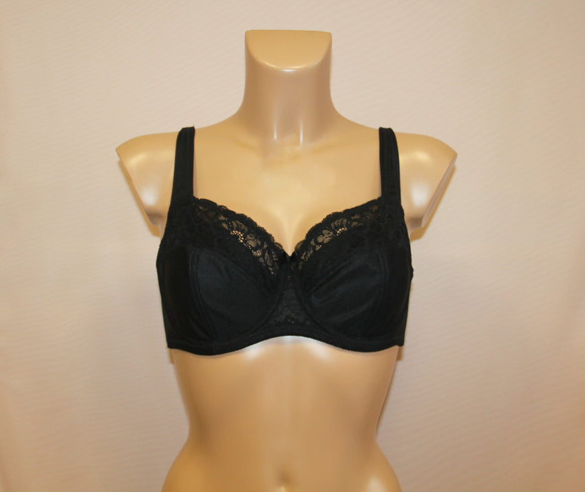 Women's Soft Cup Bra in Black color (3840-6043)