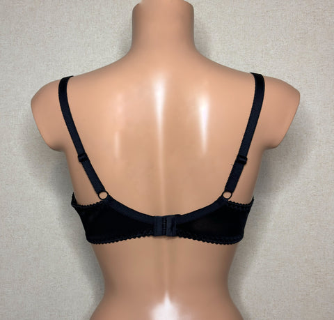 Black color Soft cup Bra with cup's side support, floral pattern (6276-1191)