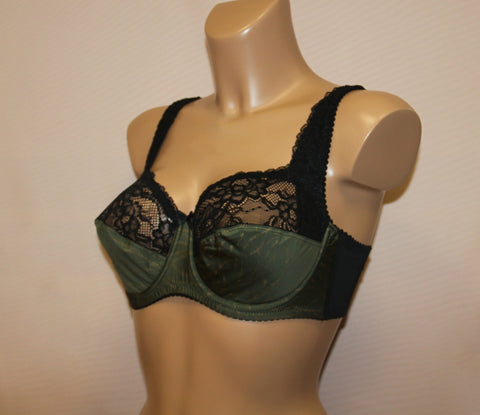 Women's Green color Soft cup Bra with cup's side support, beautiful pattern (8292-3277/8)