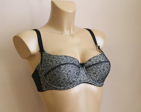 Women's padded balconette Bra in Back color (5164-4344)