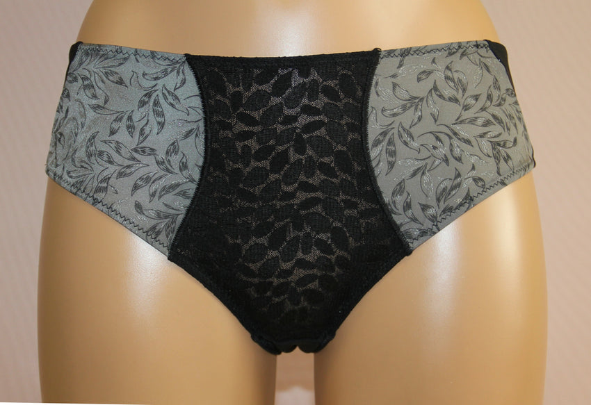Women's Multi color Panties with beautiful pattern,size 40 (101-52-7087)