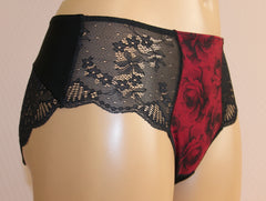Women's Multi color floral pattern Panties, size 40 (1058-6354)
