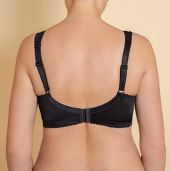 Women's Soft cup non wired Black color Bra with cup's side support (4920-8211)