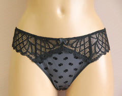 Women's Black color Panties with dots pattern, size 40 (109-x13-4)